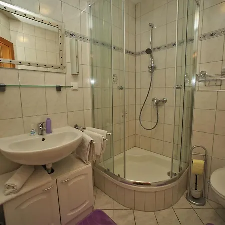 Apartament Weingut - Sonja Rohrbacher *