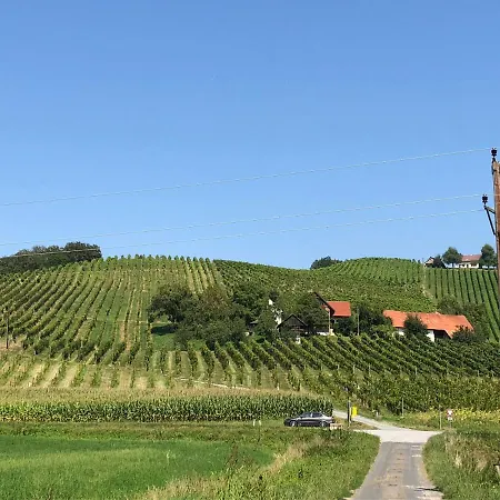 Apartament Weingut - Sonja Rohrbacher *